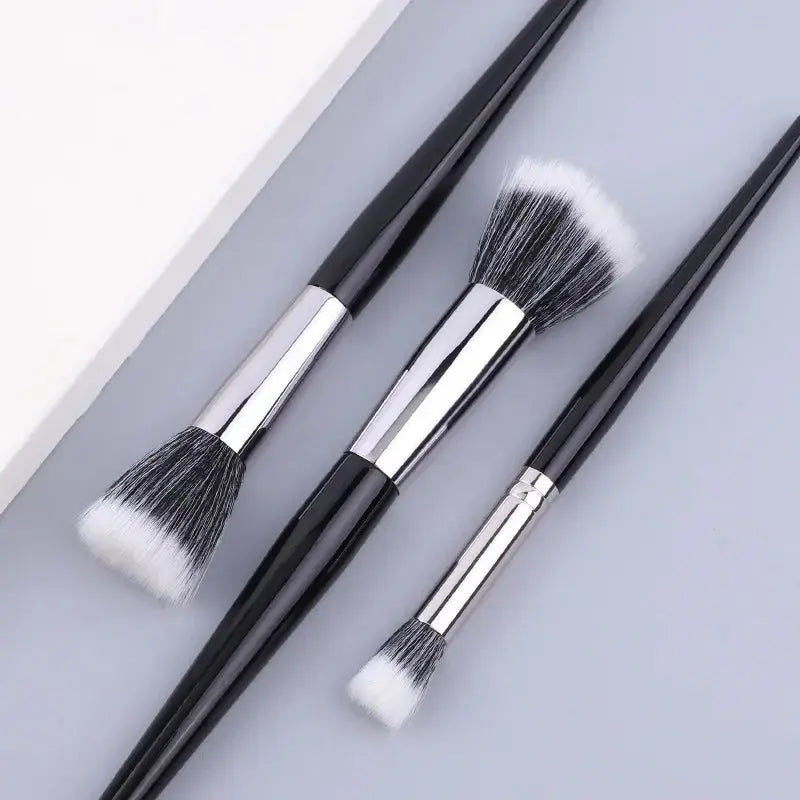 Pointillator brush Blush brush Pure wool flat head Cangzhou makeup brush Soft bristle wooden handle Beauty tool SASA Makeup Store